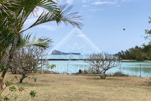 Jolie villa en bord de mer avec vue sur le Coin de Mire dans une résidence à Calodyne