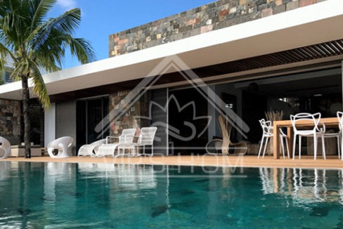 Luxueuse villa à louer en front de mer avec vue sur les îles du nord