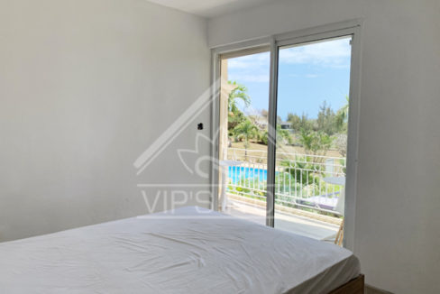 Belle villa 4 chambres à louer pied dans l'eau dans une résidence fessant face au Coin de Mire