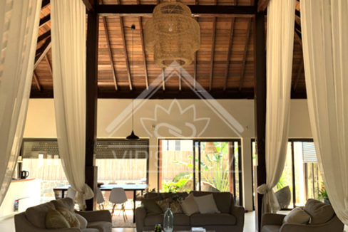 Villa Balinaise à vendre sur plan dans une résidence