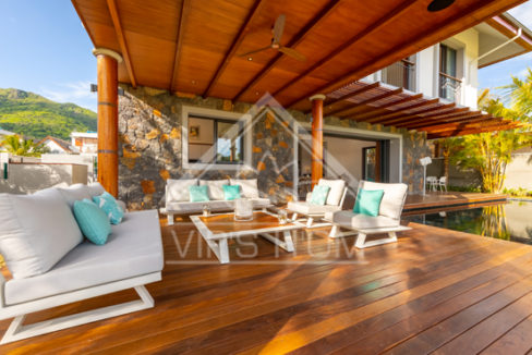 Luxueuse villa 6 chambres à vendre dans une marina sur la côte ouest de Maurice