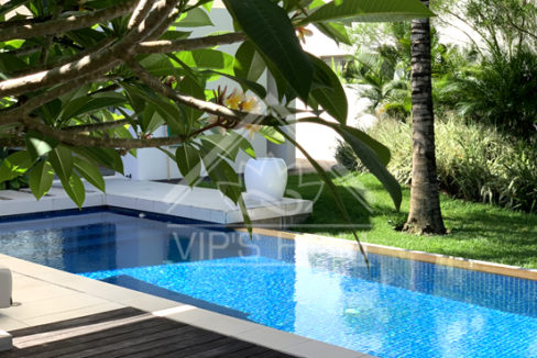 Luxueuse villa 4 chambres à vendre dans un domaine avec golf