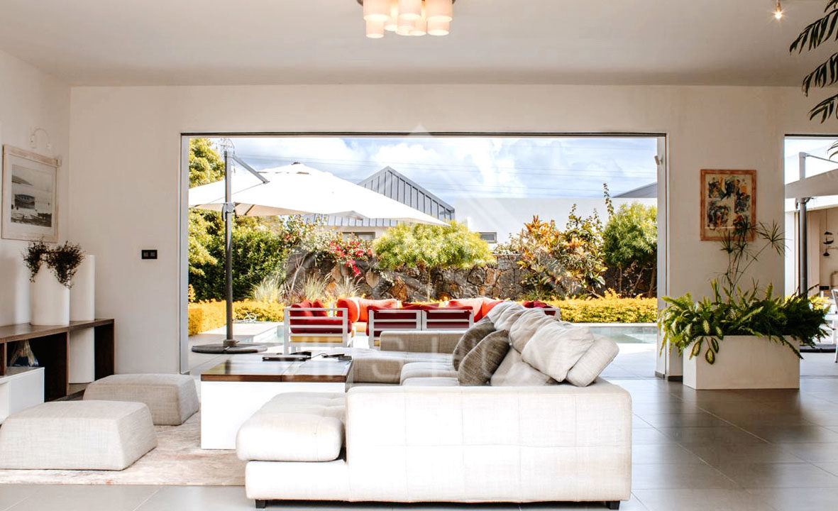 villa-beau-plan-salon-ouvert-terrasse