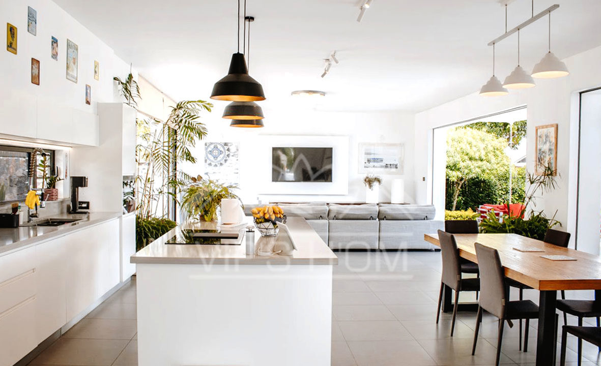 villa-beau-plan-cuisine-moderne